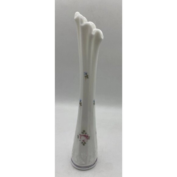 Vintage Westmoreland MCM Milk Glass Swung Bud Vase 10.25" Hand Painted Ribbed - Picture 5 of 16
